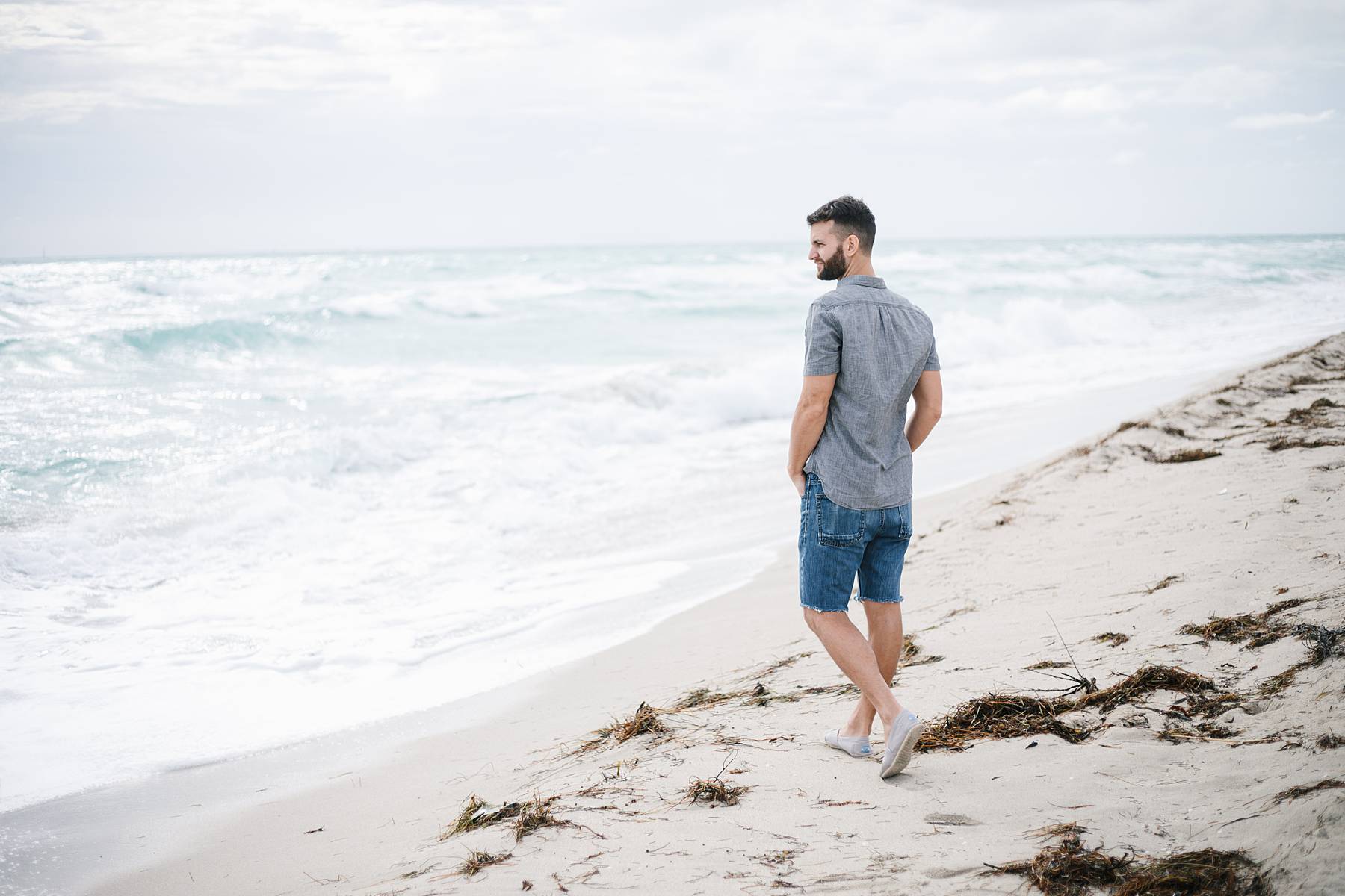 Canon EF 50mm STM Lens (Renewed) Crisp Portraits Low