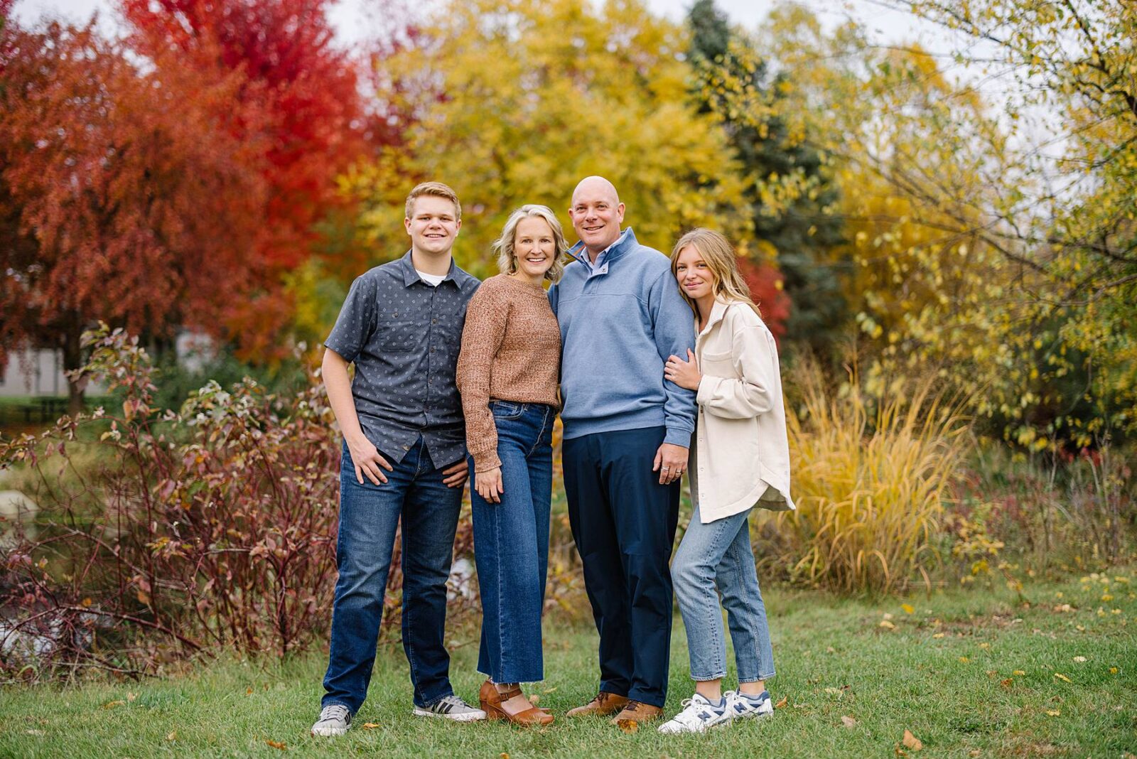 Osceola, WI Family Portrait Session
